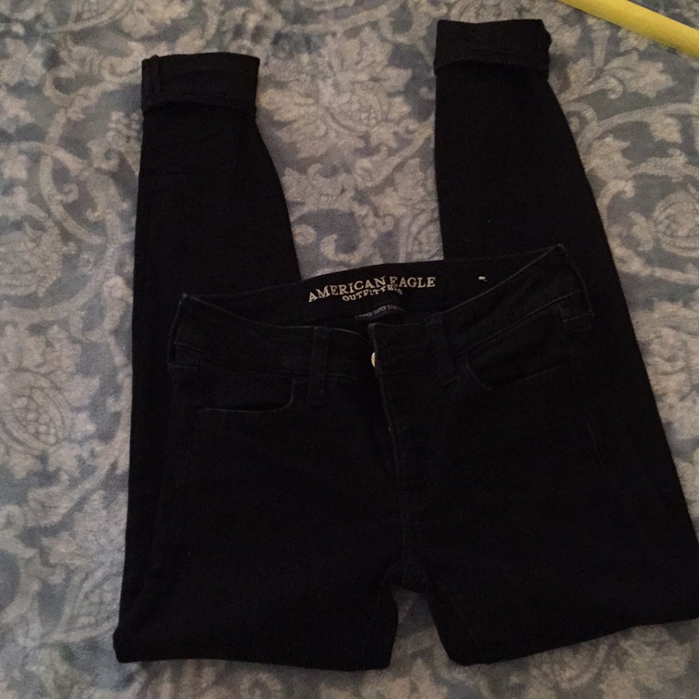 Size 0 AEO Skinny Jeans